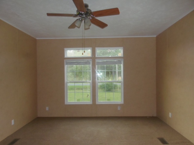 440 Mckenzie LoopLake City, SC, 29560Williamsburg County