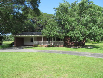 605 Loop CirLongs, SC, 29568Horry County