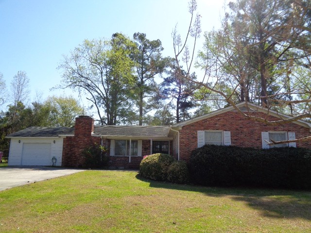 904 Allen Dr., Marion, SC 29571