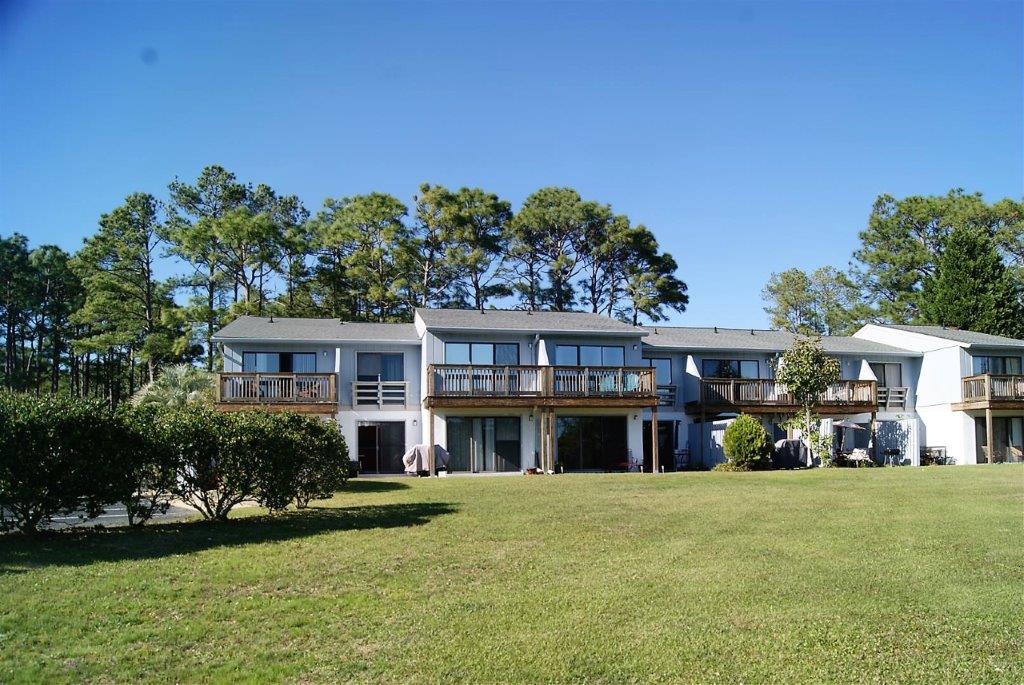 1825 Crooked Pine, Surfside Beach, SC 29575