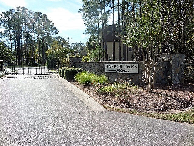 203 Harbor Oaks Drive, Myrtle Beach, SC 29588