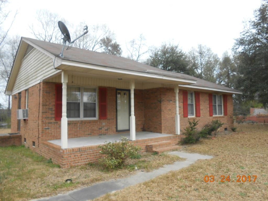 4220 Plymouth Street, Wallace, SC 29596