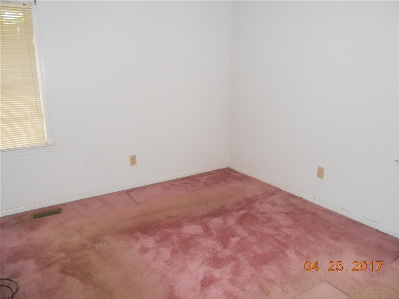 4220 Plymouth Street, Wallace, SC 29596