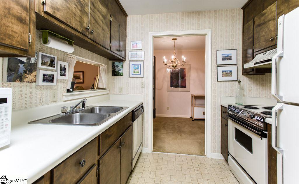 110 Swansgate Place, Greenville, SC 29605