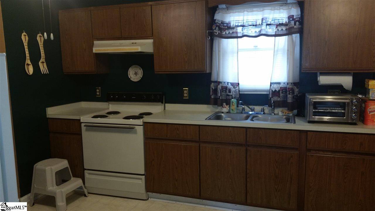 203 West Avenue, Greenville, SC 29611