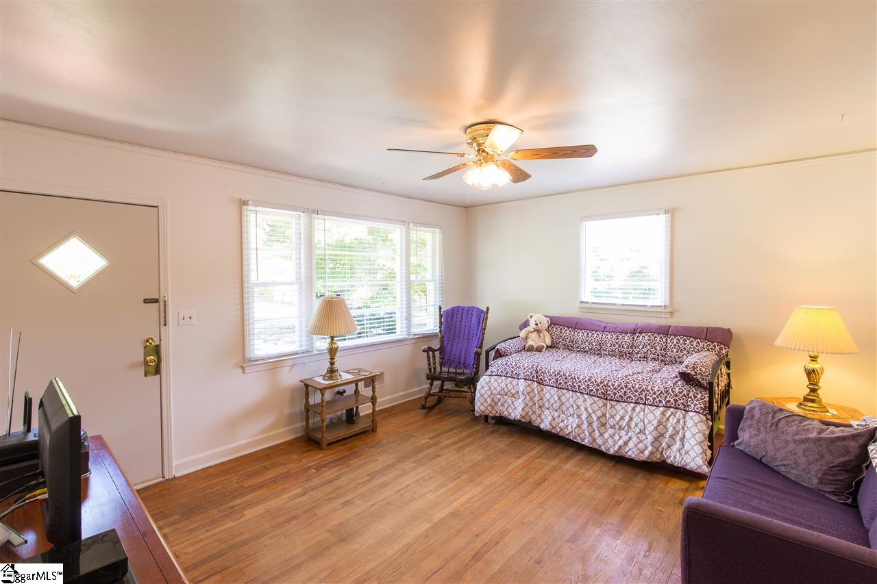 105 Nix Circle, Greenville, SC 29617