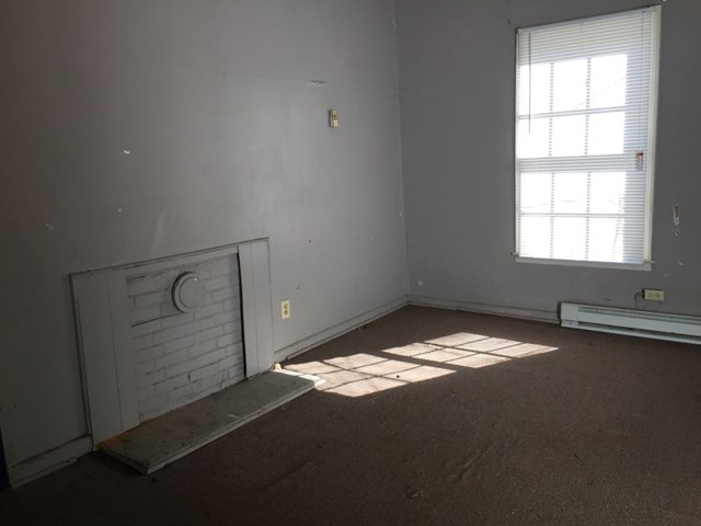 106 Secession Ave, Abbeville, SC 29620