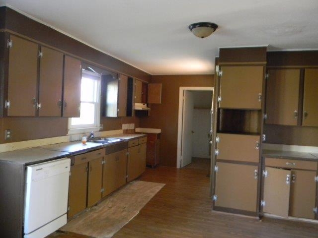 829 Sharonwood DrAnderson, SC, 29621Anderson County