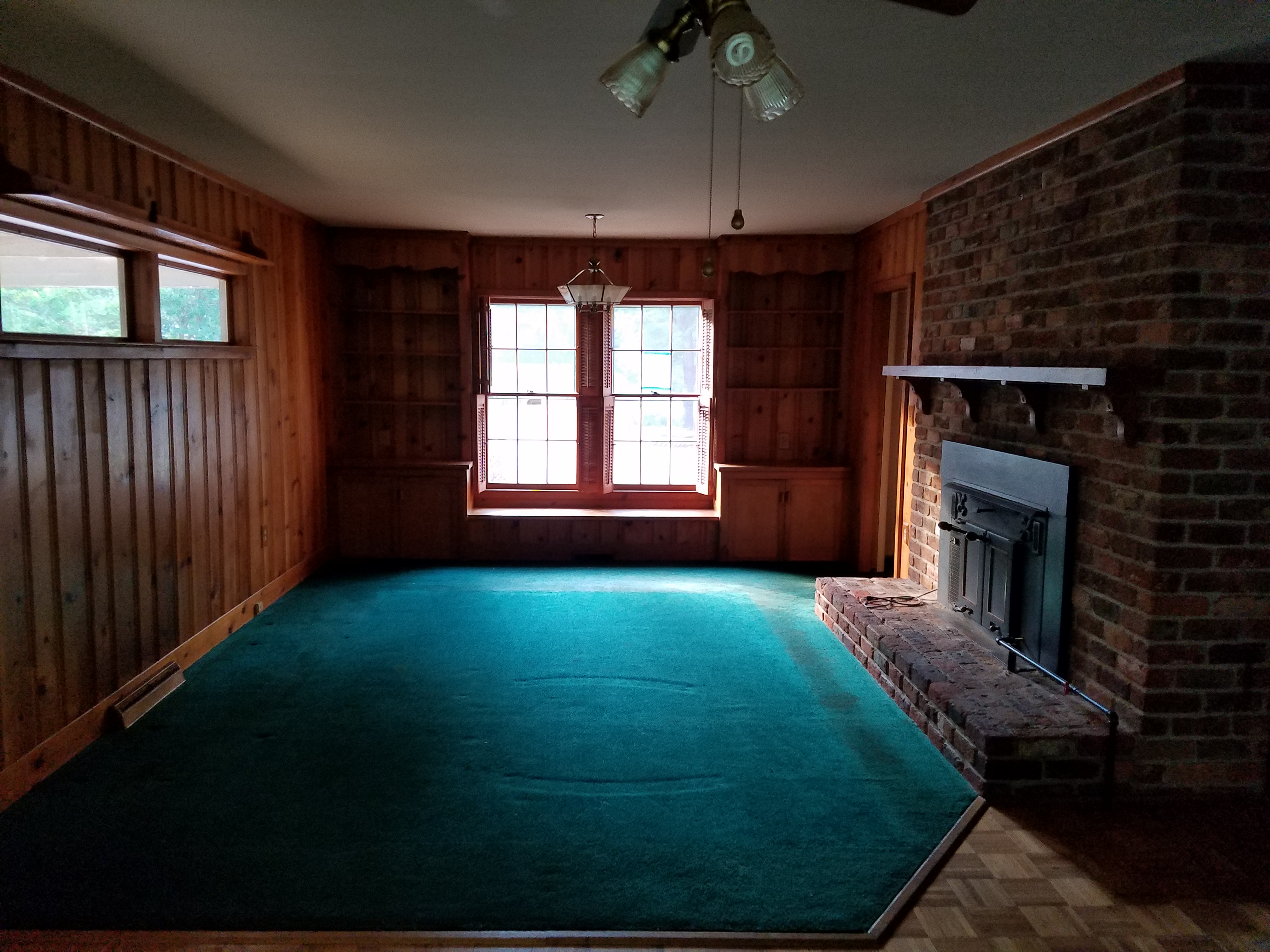 214 Forest Hill DriveAnderson, SC, 29621Anderson County