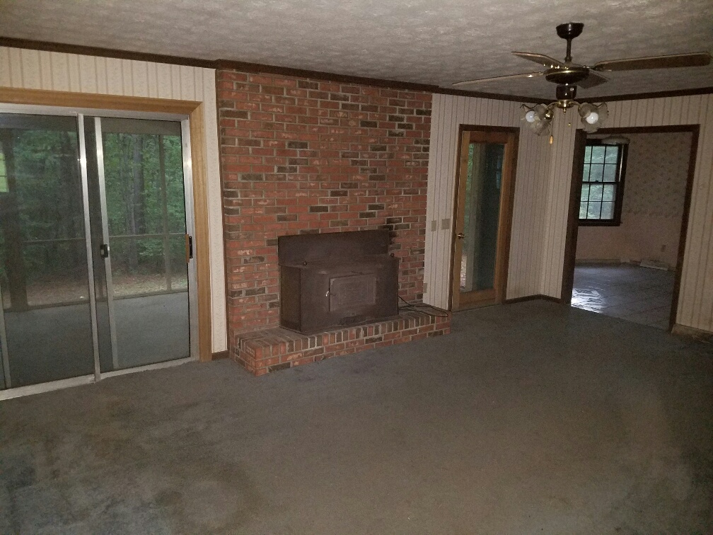 125 Knoxtowne RdEasley, SC, 29640Pickens County