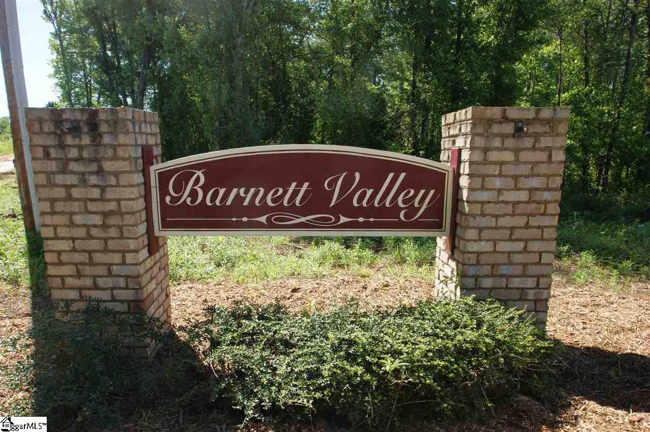 Barnett Valley Court, Travelers Rest, SC 29640