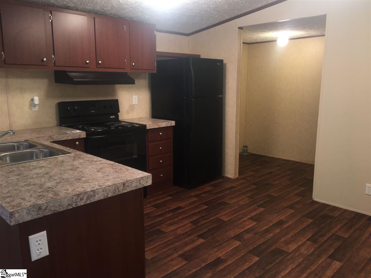 213 Pine Alley, Easley, SC 29640