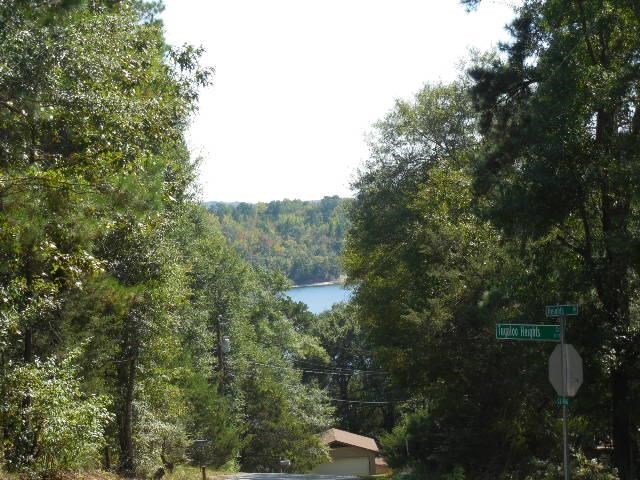 00Tugaloo Heights, Fairplay, SC 29643