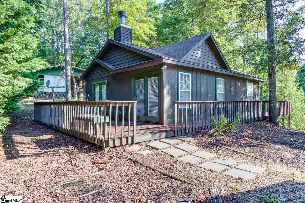 129 Lakehill Drive, Fair Play, SC 29643