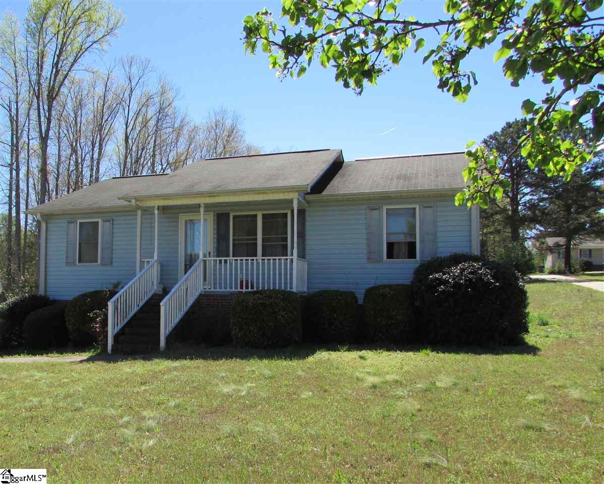 583 GARRETT Street, Fountain Inn, SC 29644