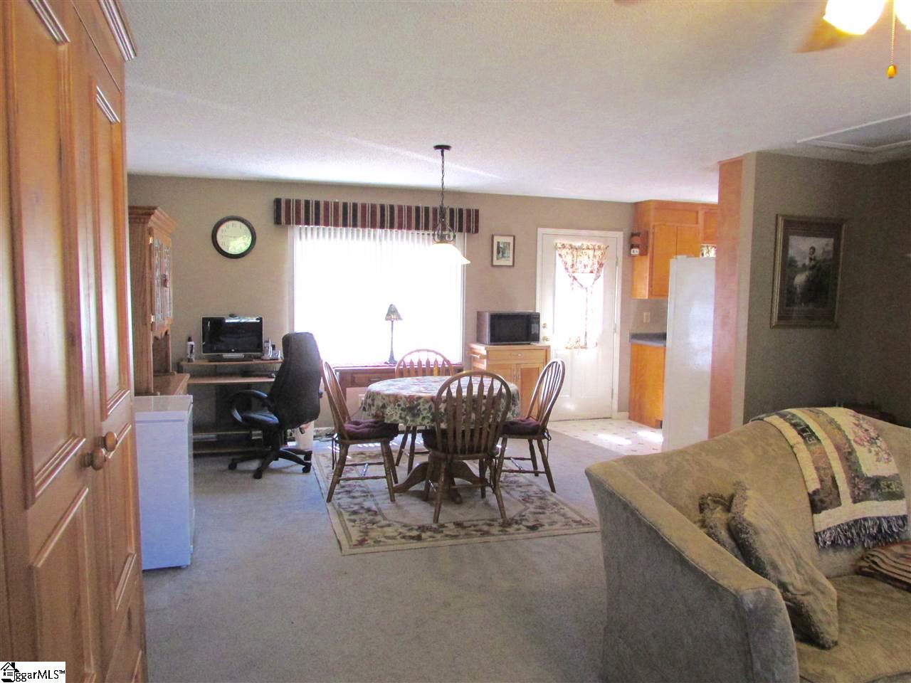 583 GARRETT Street, Fountain Inn, SC 29644