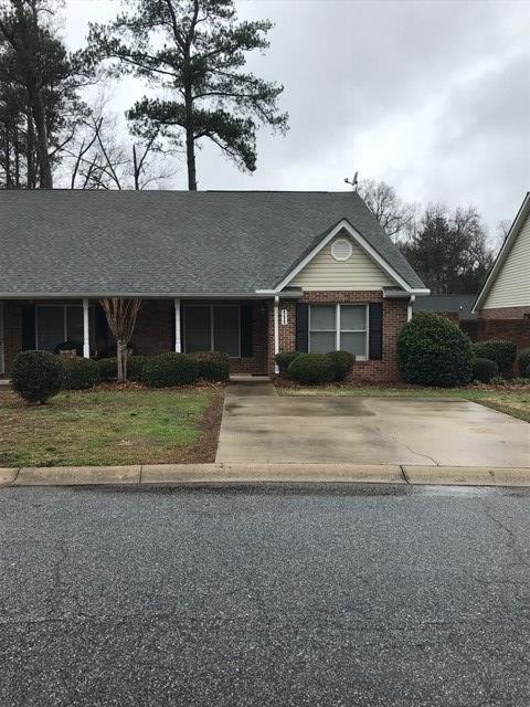111 Timberwood Rd., Greenwood, SC 29646
