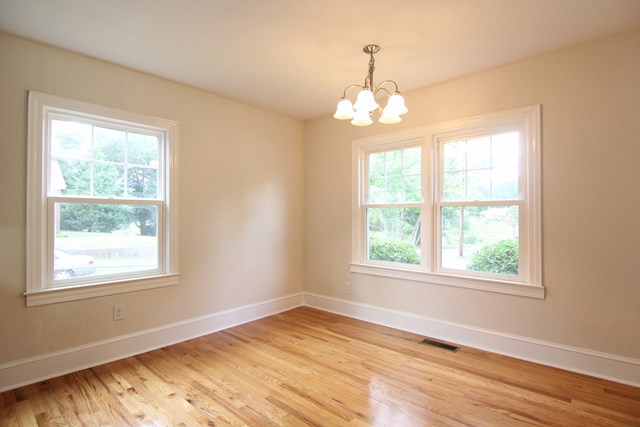1100 Brannon St, Greenwood, SC 29646