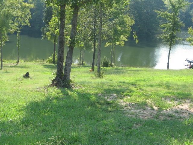 238Gardenia Dr, Ninety Six, SC 29646