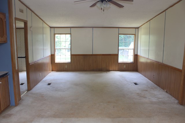 114 Barkwood Ln, Greenwood, SC 29646