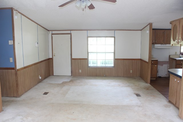 114 Barkwood Ln, Greenwood, SC 29646