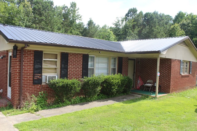 312 Ashcroft Dr, Greenwood, SC 29646