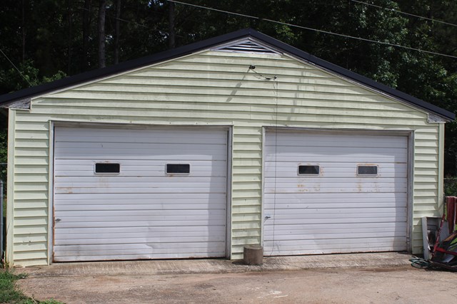 312 Ashcroft Dr, Greenwood, SC 29646