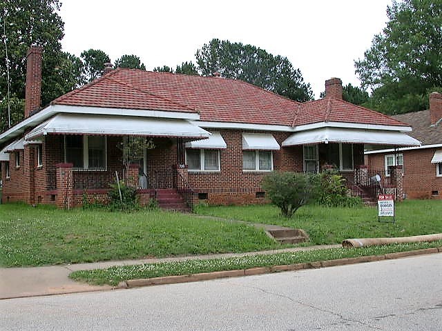 728-730 Holloway Avenue, Greenwood, SC 29646