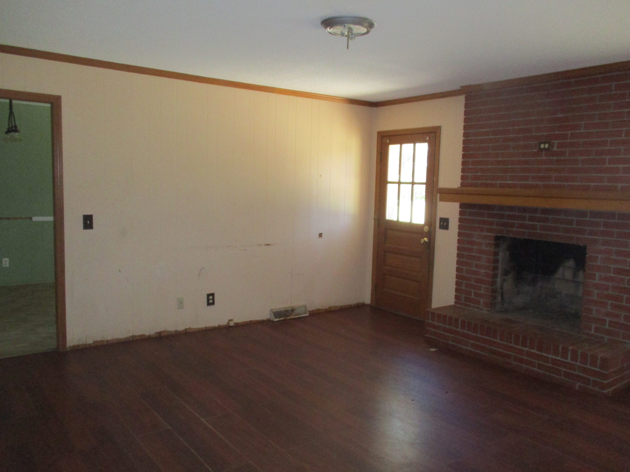605 Colonial DrGreenwood, SC, 29649Greenwood County