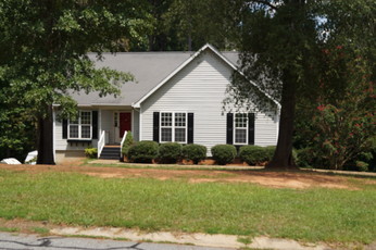 613 Locksley DrGreenwood, SC, 29649Greenwood County