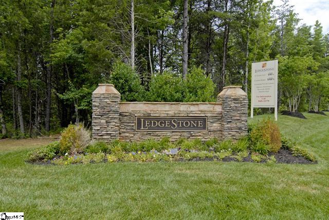 108 Greendale Lane, Greer, SC 29651