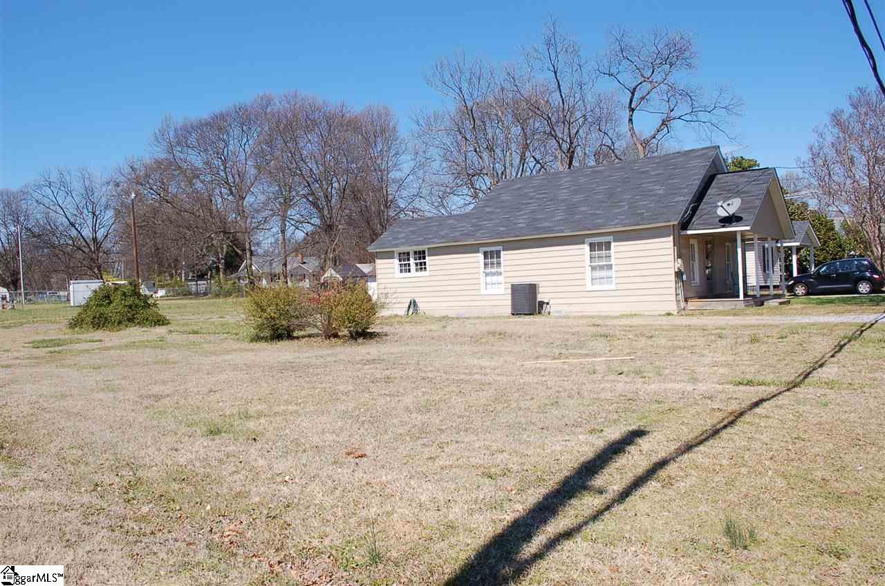 306 Poplar Drive, Greer, SC 29651