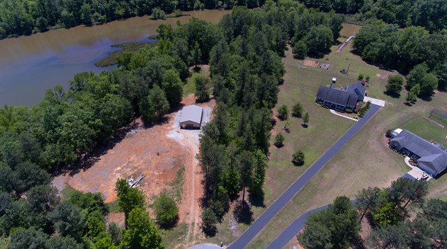 221 Drayton Way, Hodges, SC 29653