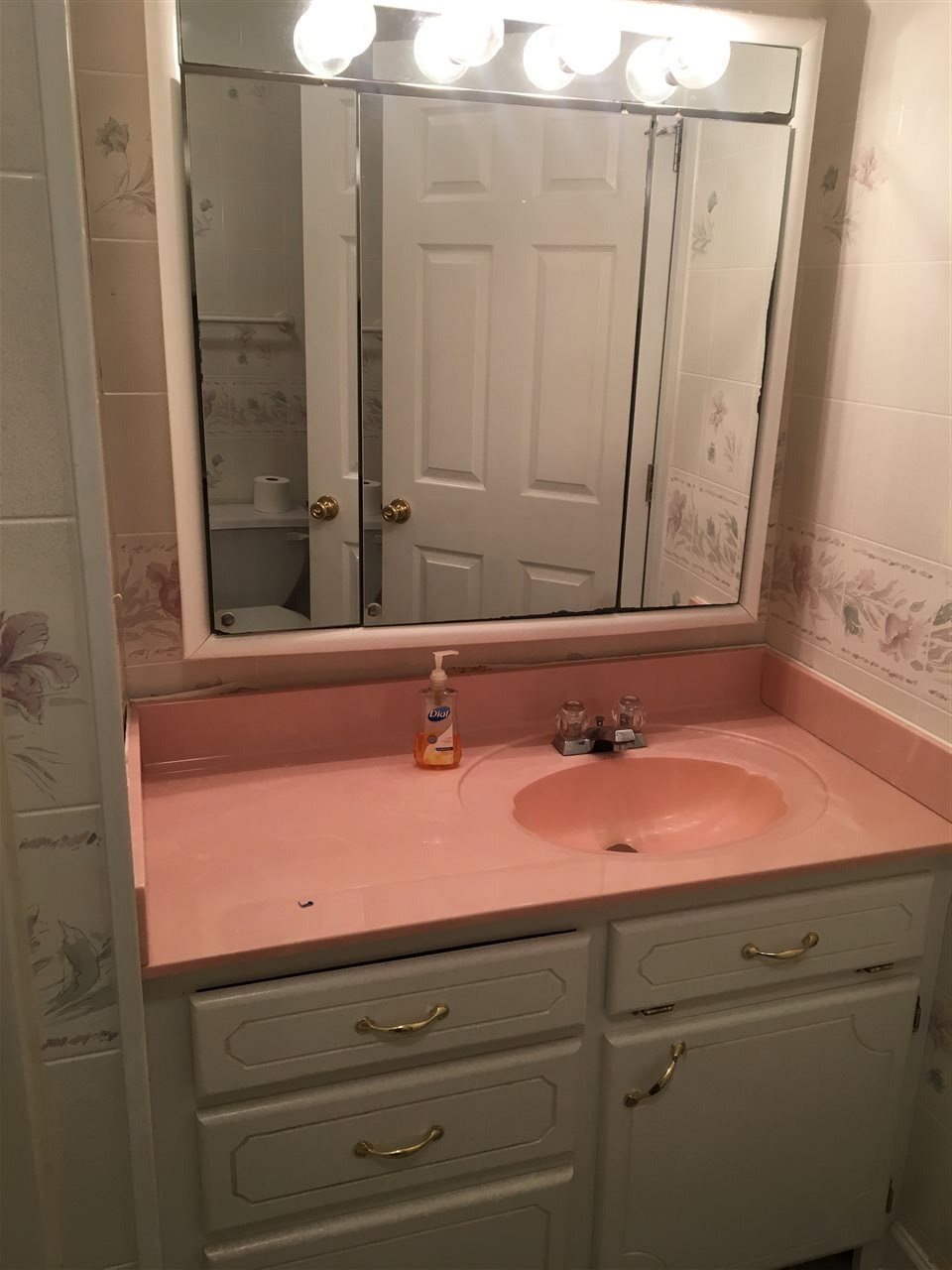 305HAMMETT STREET, Honea Path, SC 29654