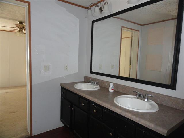 1111 Leatherdale Road, Iva, SC 29655