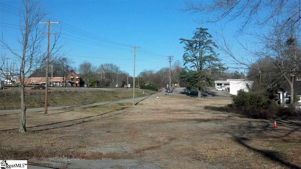 10 Park Plaza Drive, Liberty, SC 29657