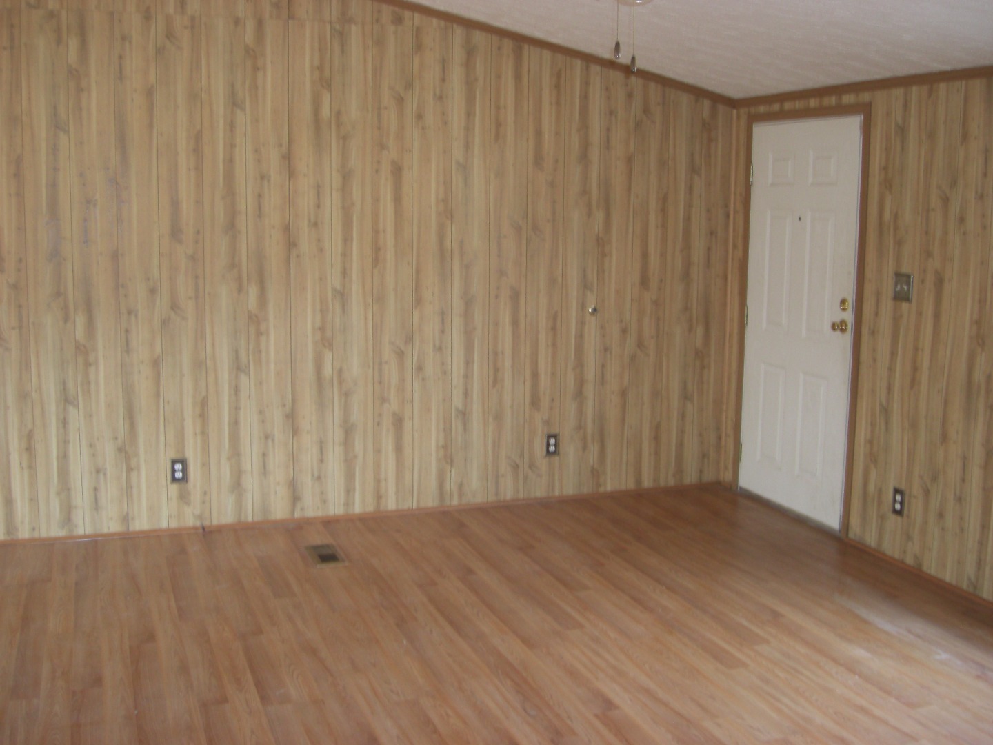 301 Big Canoe CtMarietta, SC, 29661Greenville County