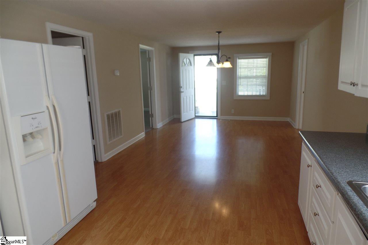 1009 Pine Street, Piedmont, SC 29673