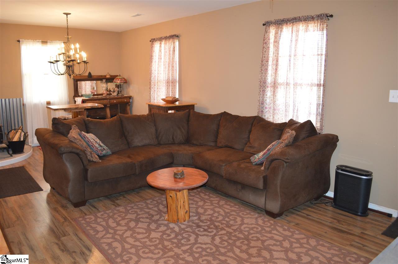 729-B Iler Street, Piedmont, SC 29673
