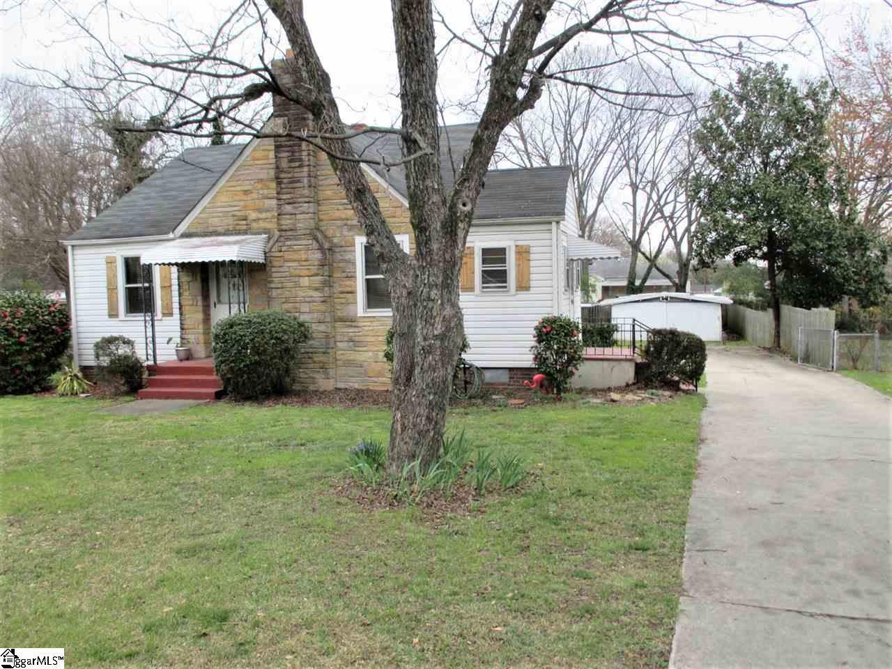 208 Donnan Road, Taylors, SC 29687