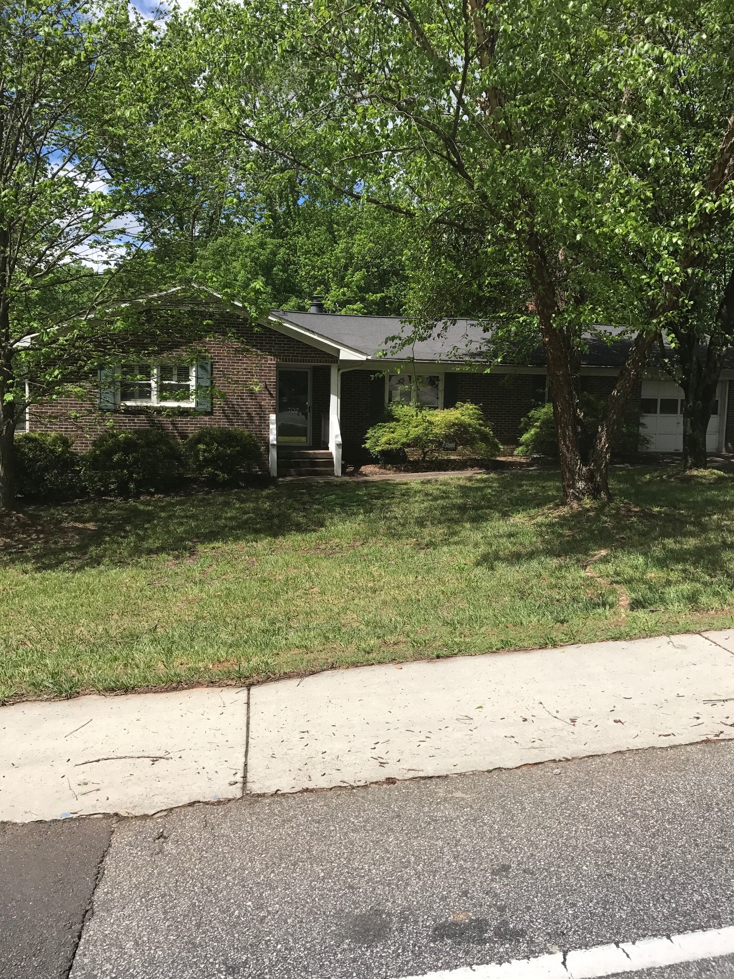 702 Strange RdTaylors, SC, 29687Greenville County