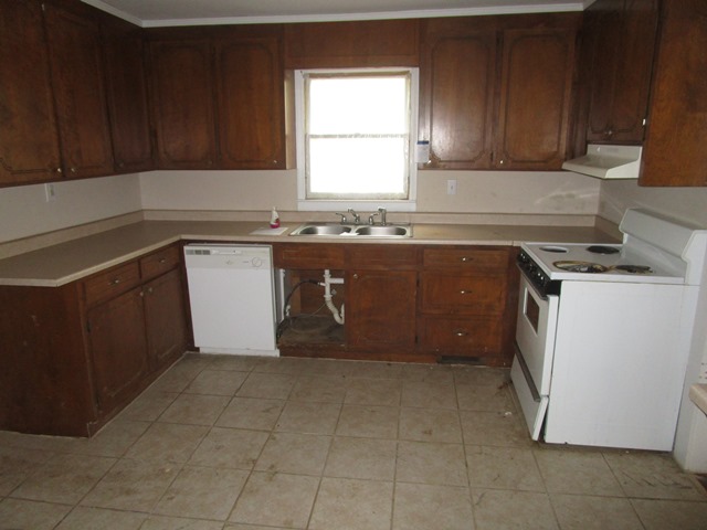 2215 E Lee RoadTaylors, SC, 29687Greenville County