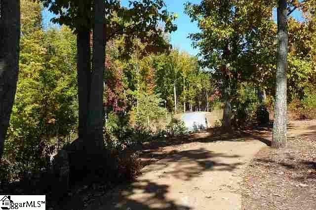 10 Valley Crest Court, Travelers Rest, SC 29690
