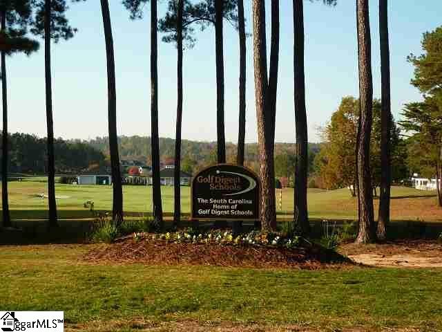 10 Valley Crest Court, Travelers Rest, SC 29690