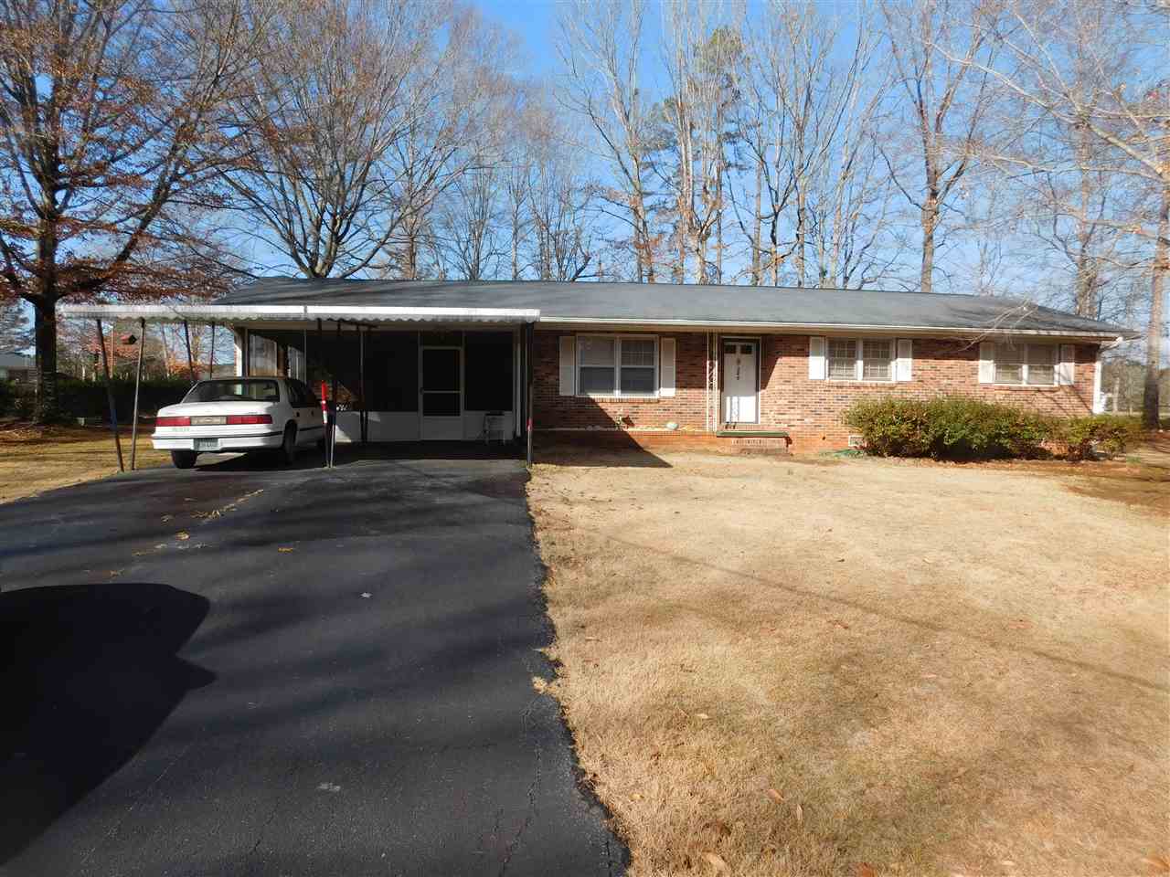 325Beechwood Drive, Walhalla, SC 29691
