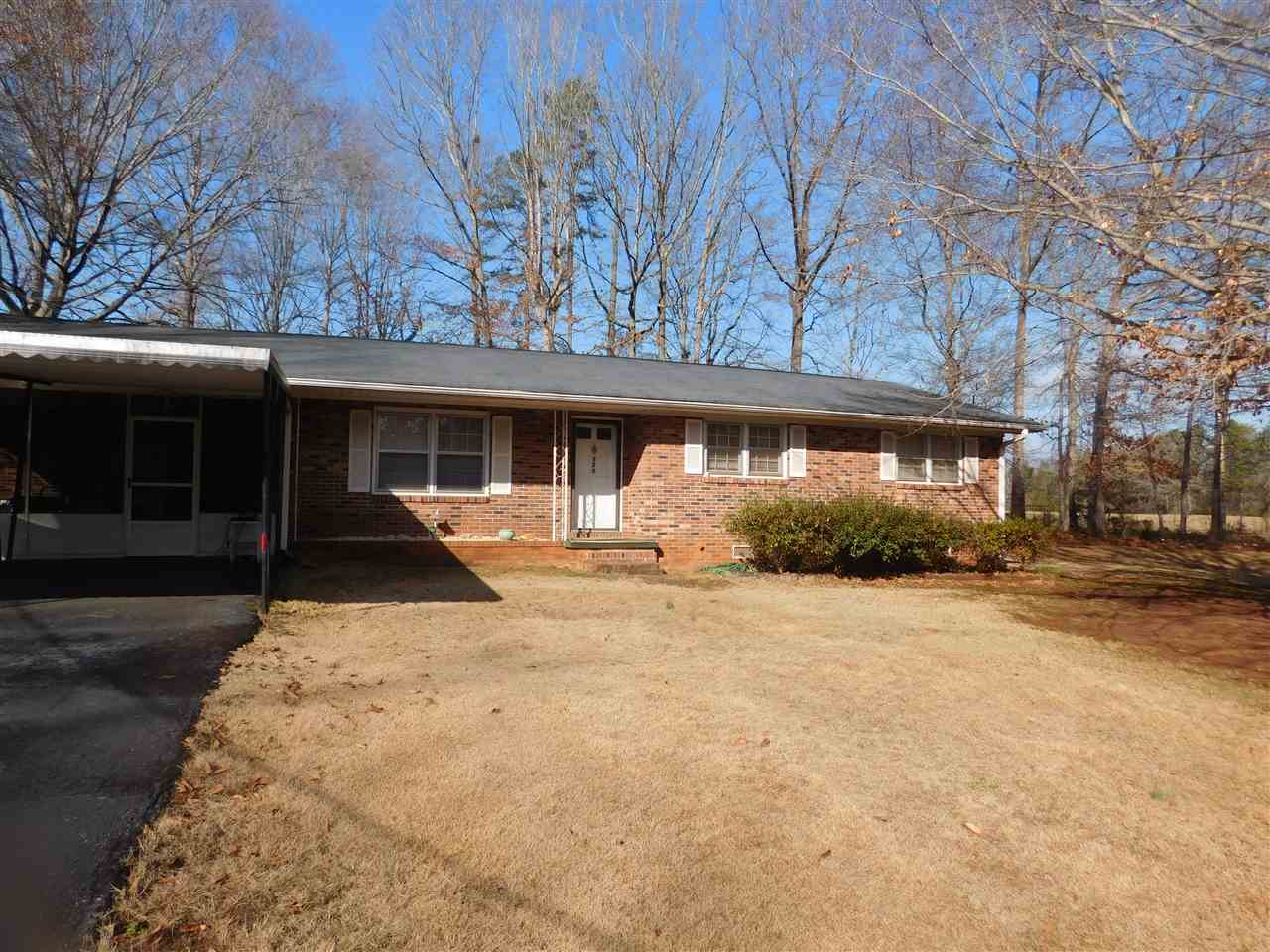 325Beechwood Drive, Walhalla, SC 29691