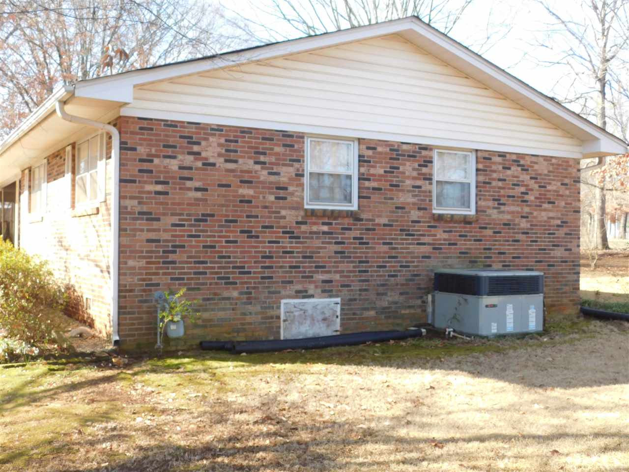 325Beechwood Drive, Walhalla, SC 29691