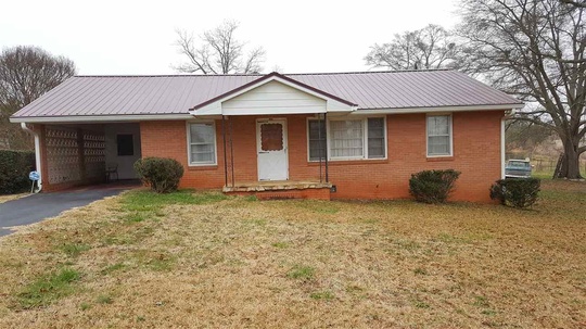 205 Newbury Circle