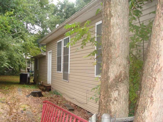 106 Grove Creek Dr