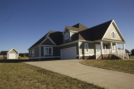 1406 Anderson Dr